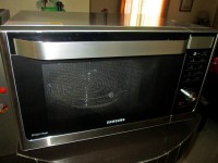 Samsung Smart Oven Microwaves, Grills, Defrosts and More